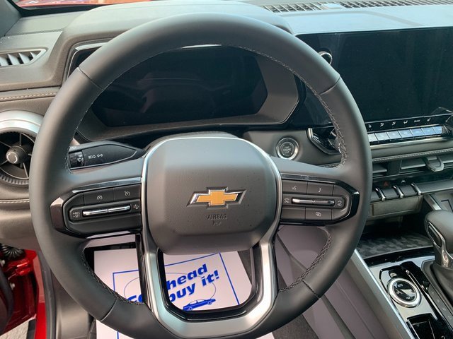 Used 2025 Chevrolet Colorado LT image 15