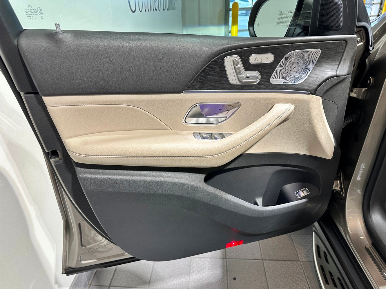 Used 2020 Mercedes-Benz GLE 350 4MATIC image 8