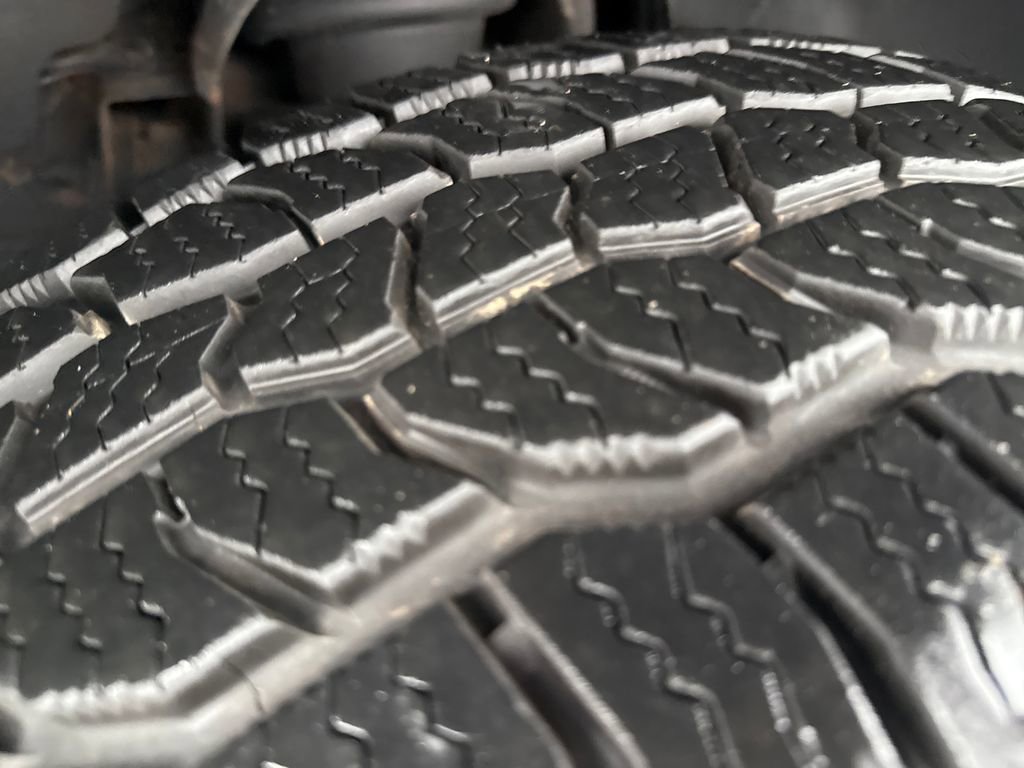 Used 2011 Chevrolet Silverado 1500 LS image 30