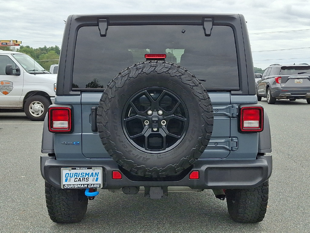 Used 2024 Jeep Wrangler Unlimited AWD/4WD image 5