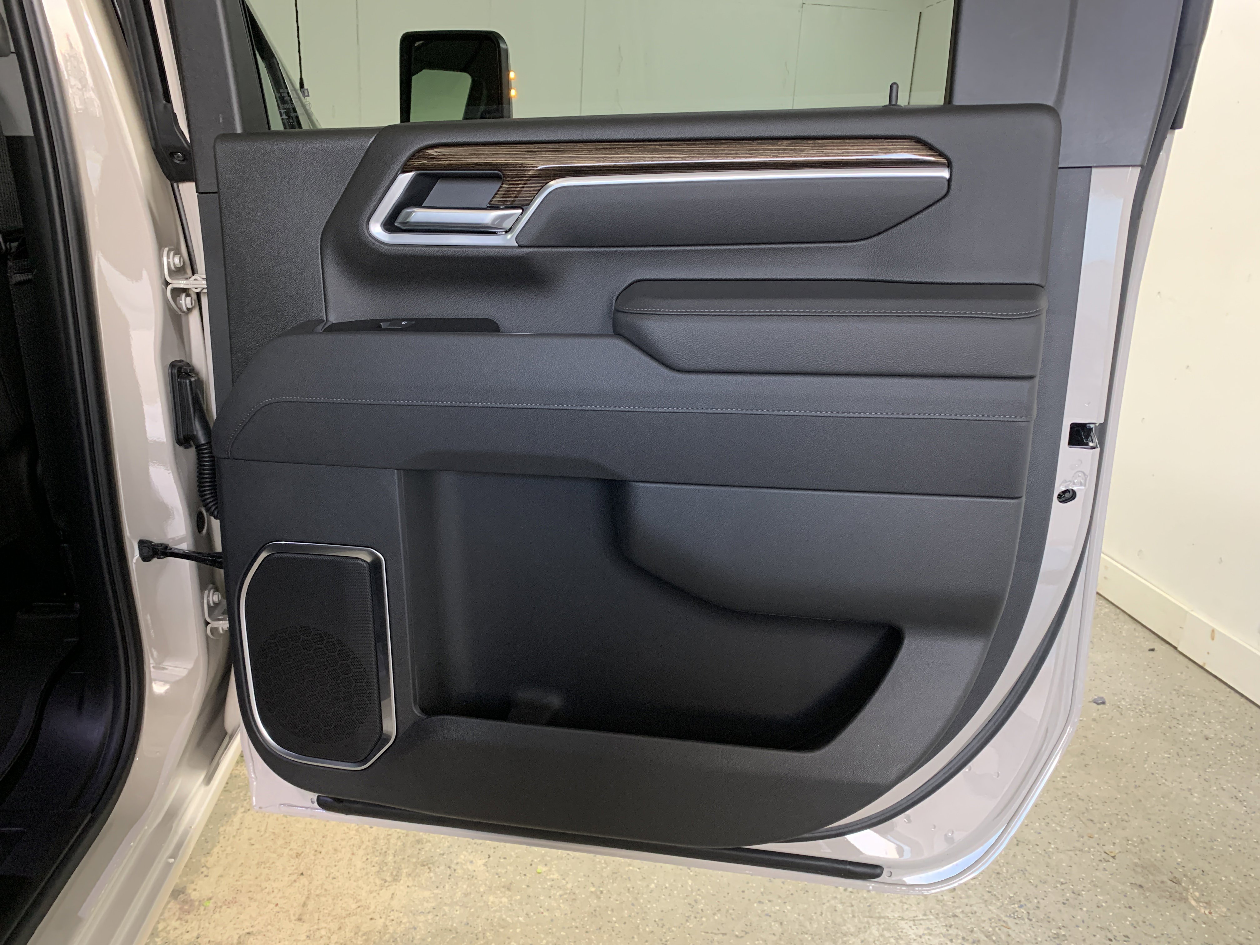 New 2026 GMC Sierra 2500 SLE image 43