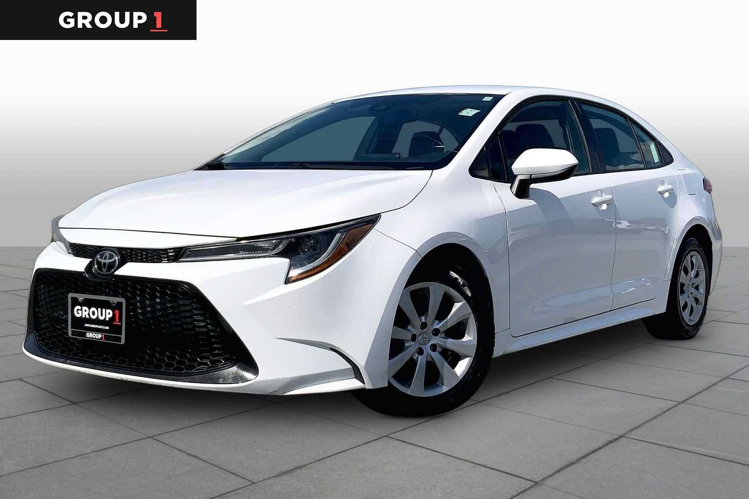 Used 2021 Toyota Corolla LE FWD image 1