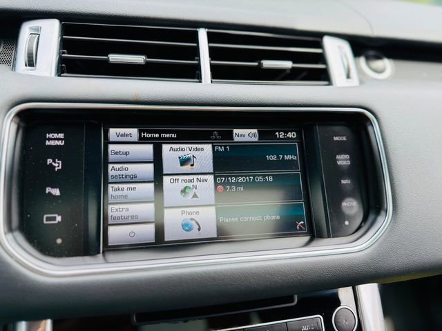 Used 2014 Land Rover Range Rover Sport HSE image 20