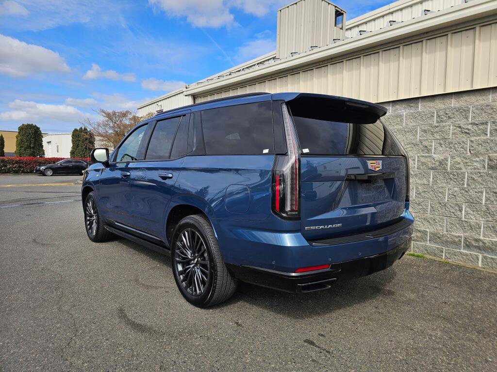 Certified 2025 Cadillac Escalade Sport Platinum image 4