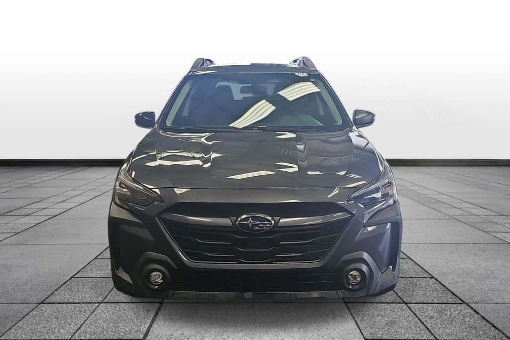 Used 2023 Subaru Outback Premium AWD/4WD image 2