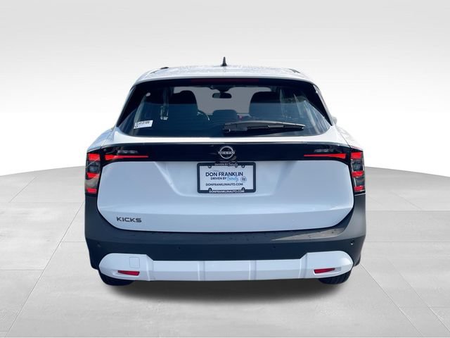 New 2026 Nissan Kicks S FWD image 7