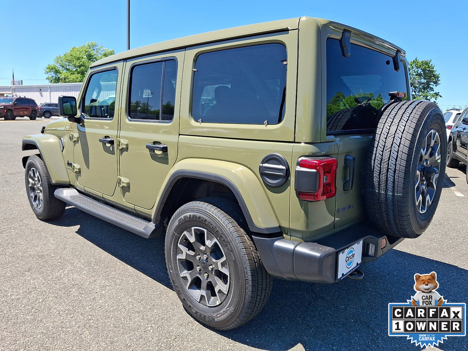 New 2026 Jeep Wrangler Unlimited Sahara AWD/4WD image 4