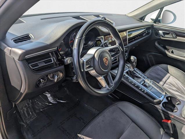 Used 2020 Porsche Macan image 10