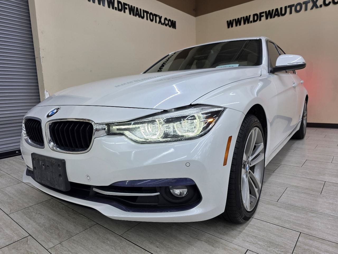 Used 2017 BMW 330i xDrive Sedan AWD/4WD image 2