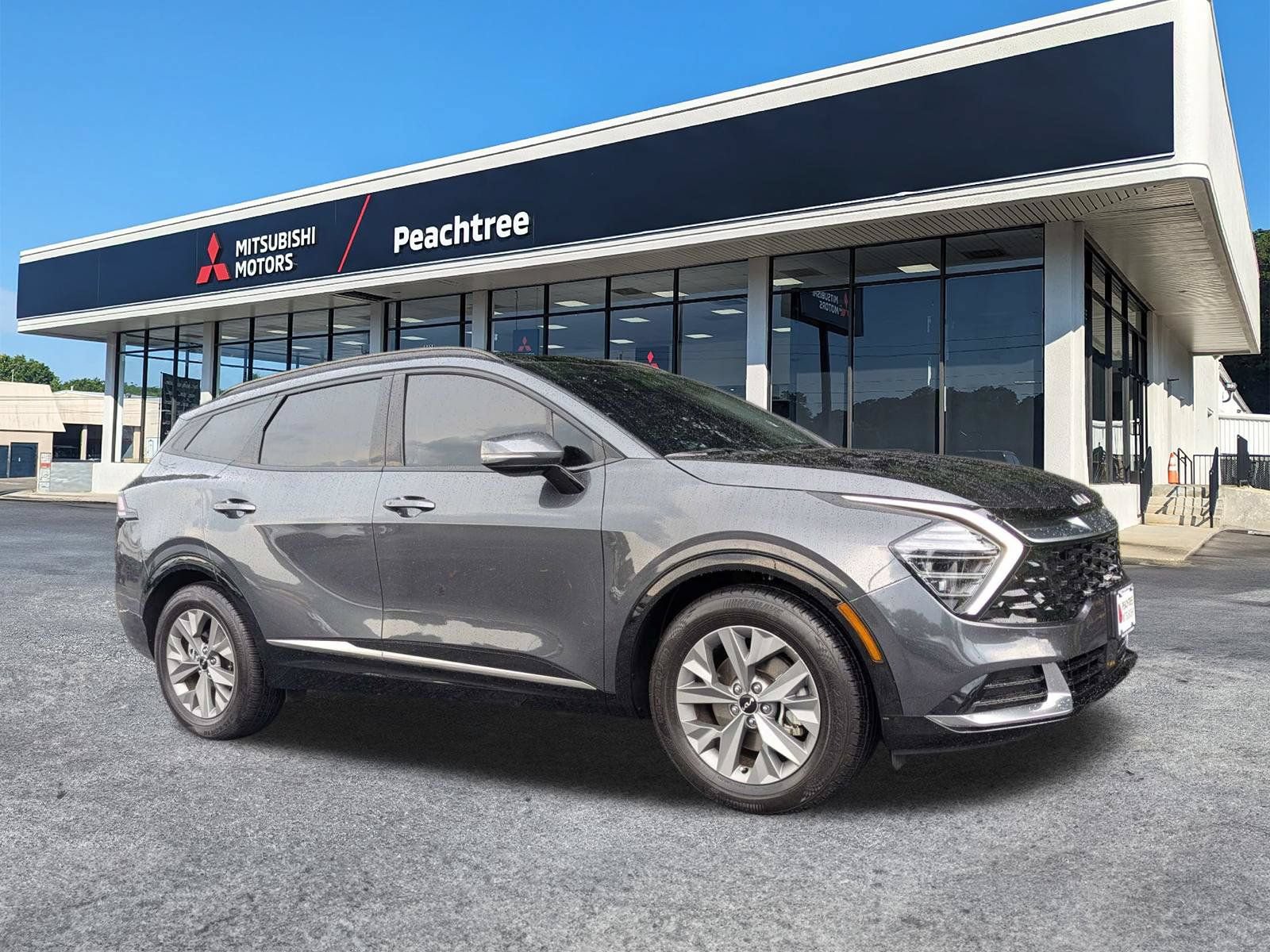 Used 2024 Kia Sportage SX FWD image 1
