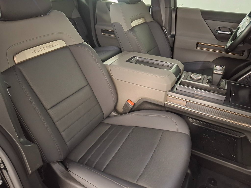 Used 2024 GMC Hummer EV 3X image 34