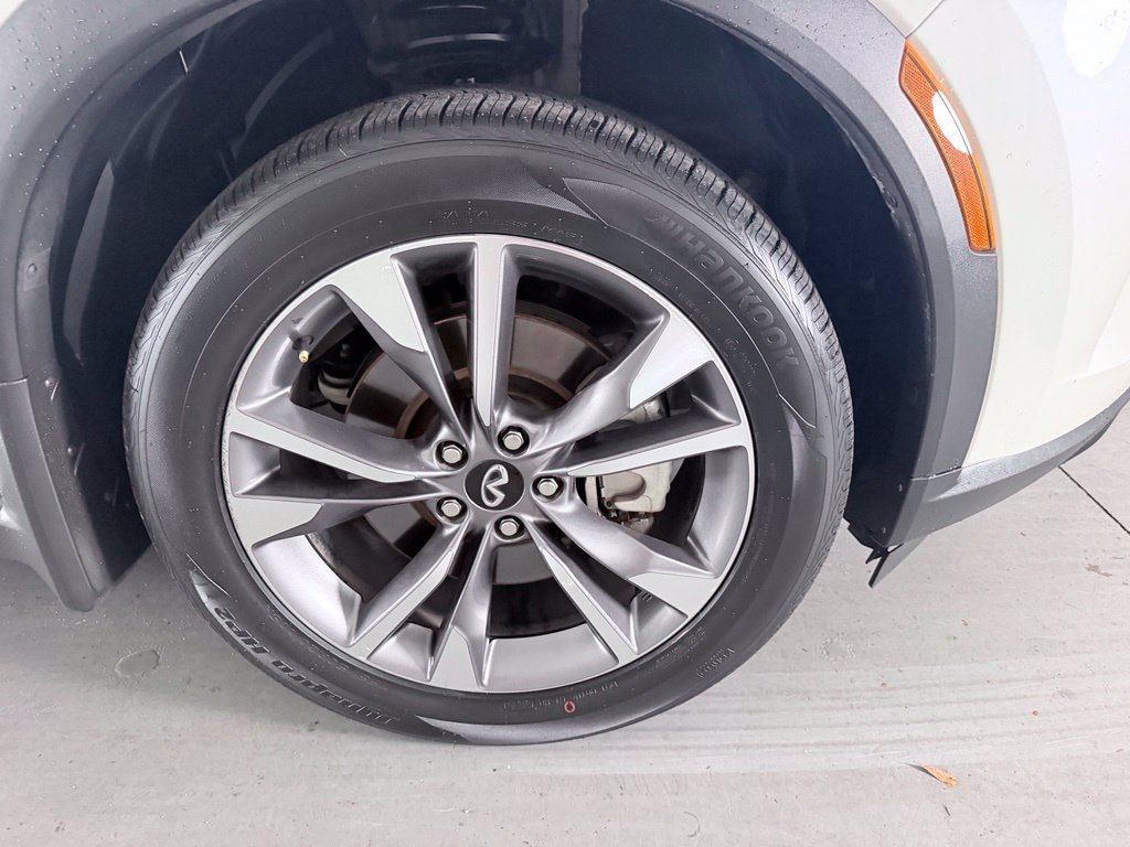 Certified 2024 INFINITI QX60 Luxe w/ Cargo Package FWD image 4