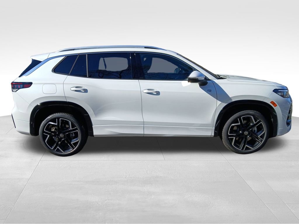 New 2026 Volkswagen Tiguan SEL R-Line image 6