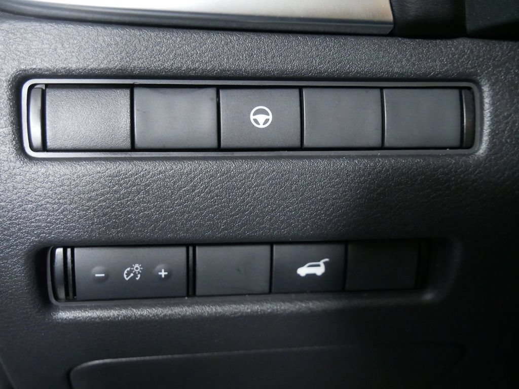 Used 2021 Nissan Rogue SV w/ Premium Package AWD/4WD image 24