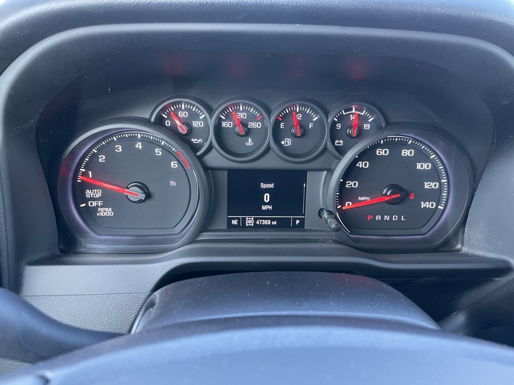 Used 2023 Chevrolet Silverado 1500 Custom image 10