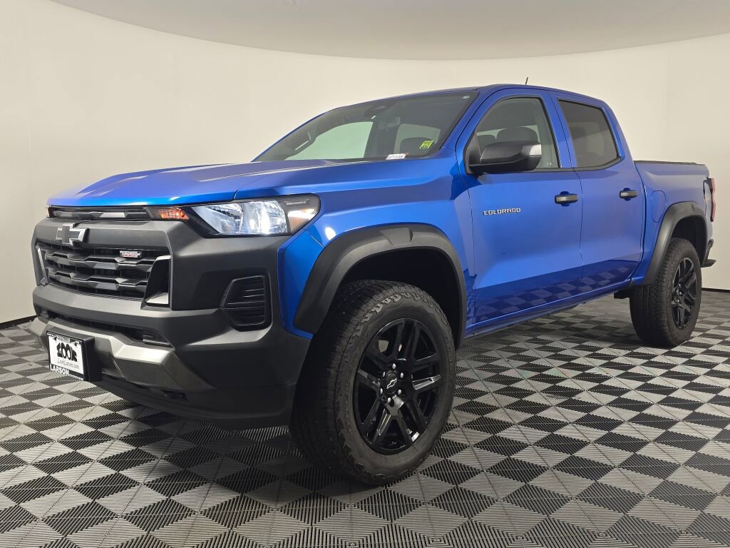 Used 2023 Chevrolet Colorado Trail Boss image 7