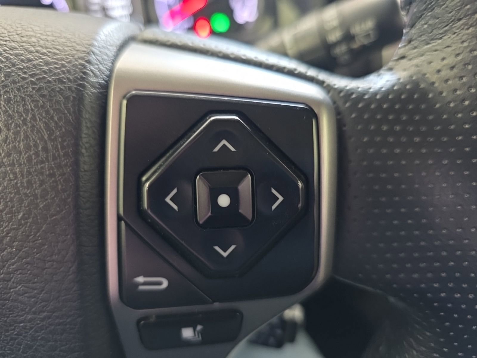 Used 2023 Toyota 4Runner Limited image 36