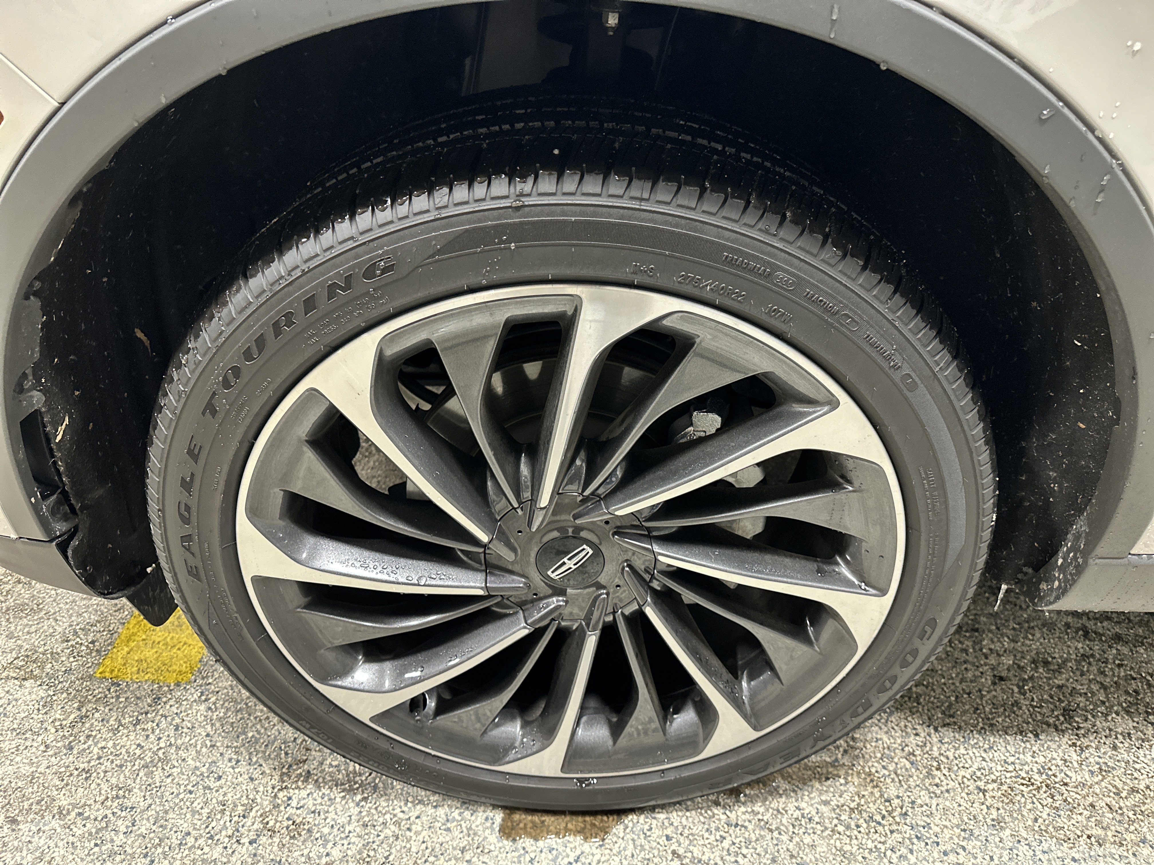 Used 2025 Lincoln Aviator Reserve w/ Equipment Group 201A image 10