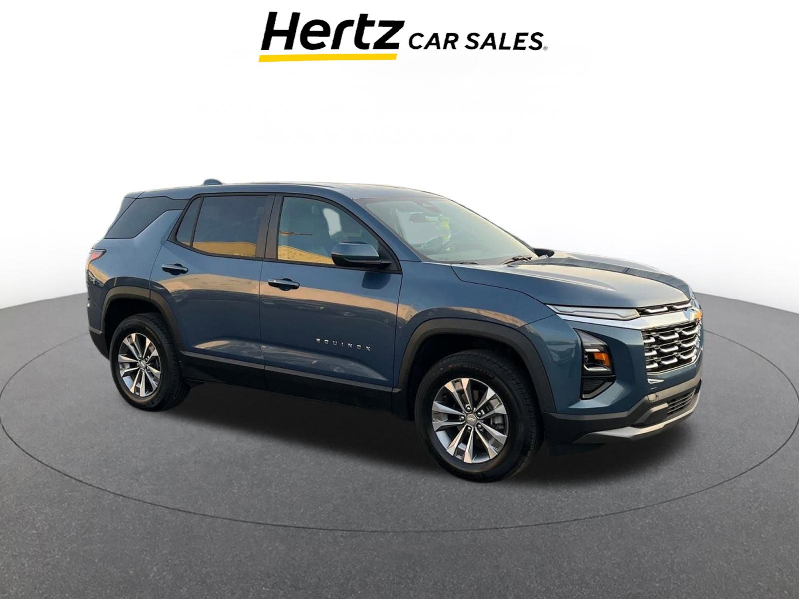 Used 2025 Chevrolet Equinox LT image 1