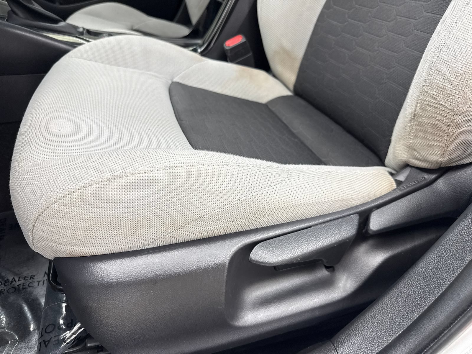 Used 2019 Toyota Corolla SE w/ SE Option Package FWD image 33