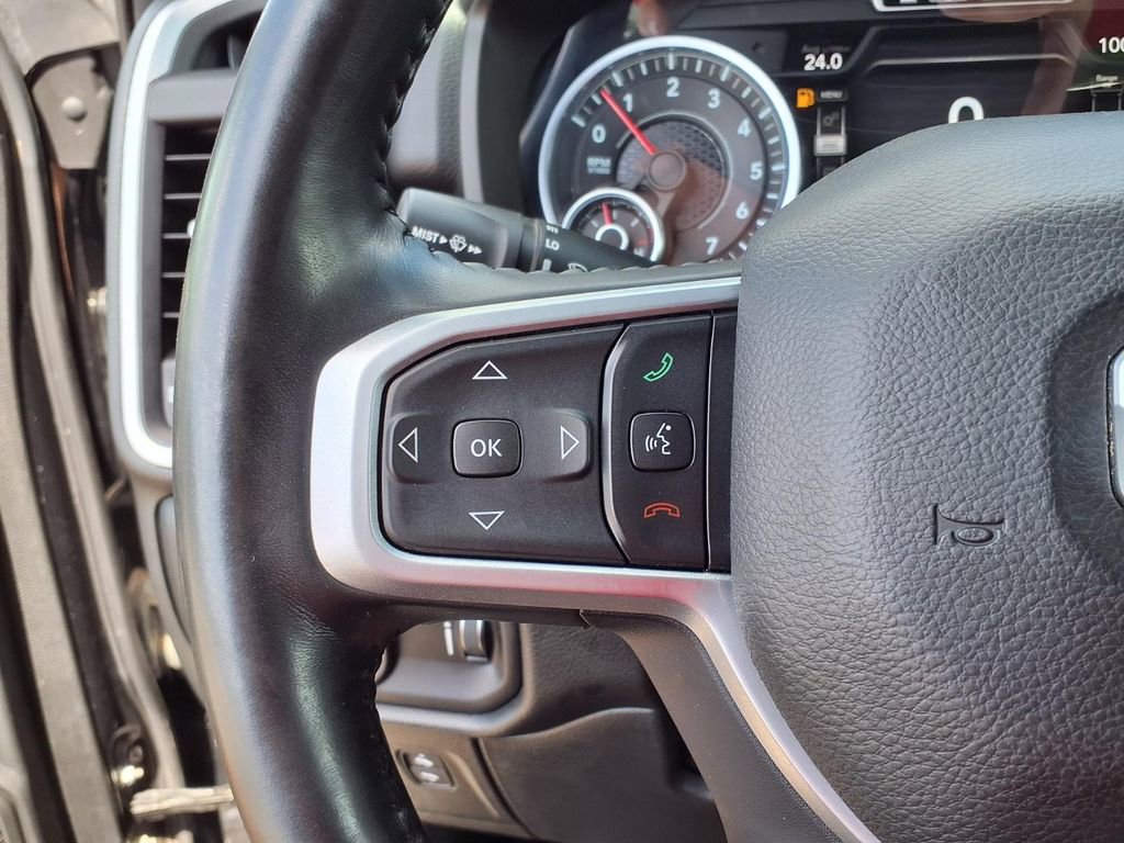 Used 2022 RAM 1500 Big Horn AWD/4WD image 32