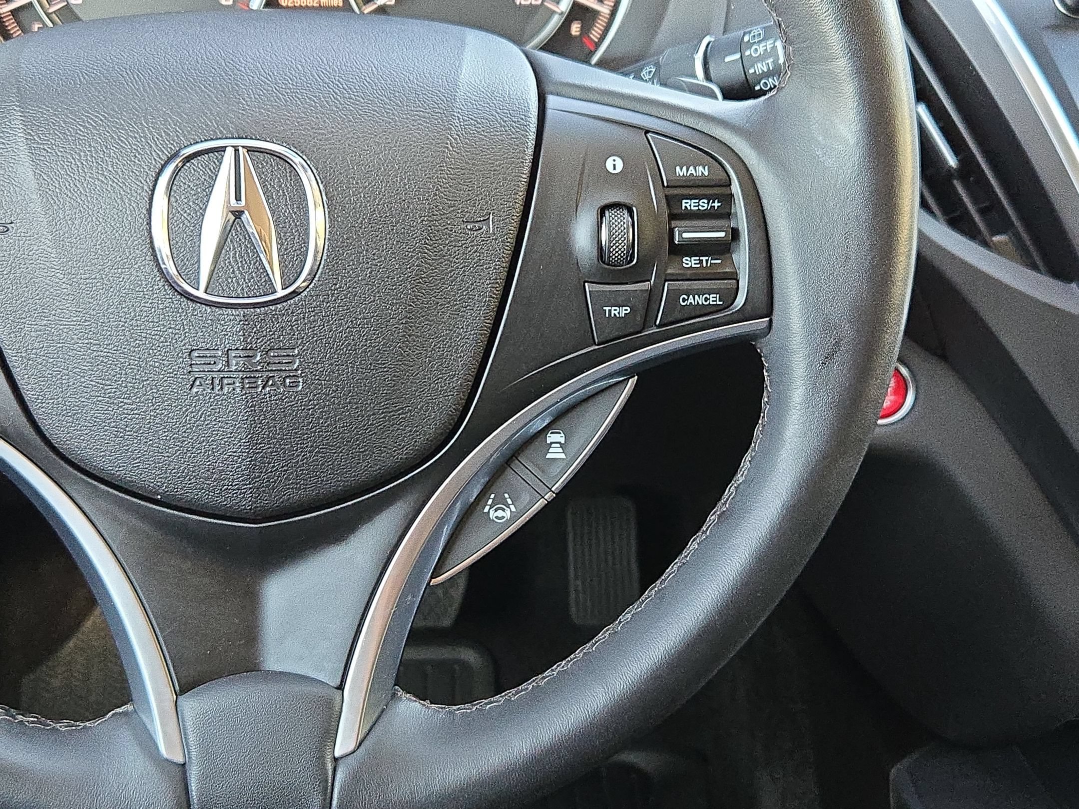 Used 2018 Acura MDX w/ Tech & Entertainment Pkg FWD image 19