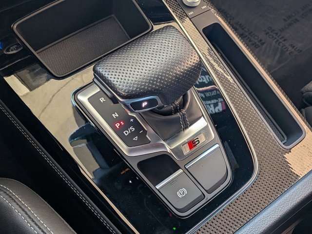 Used 2022 Audi SQ5 Premium Plus w/ Premium Plus Package image 12