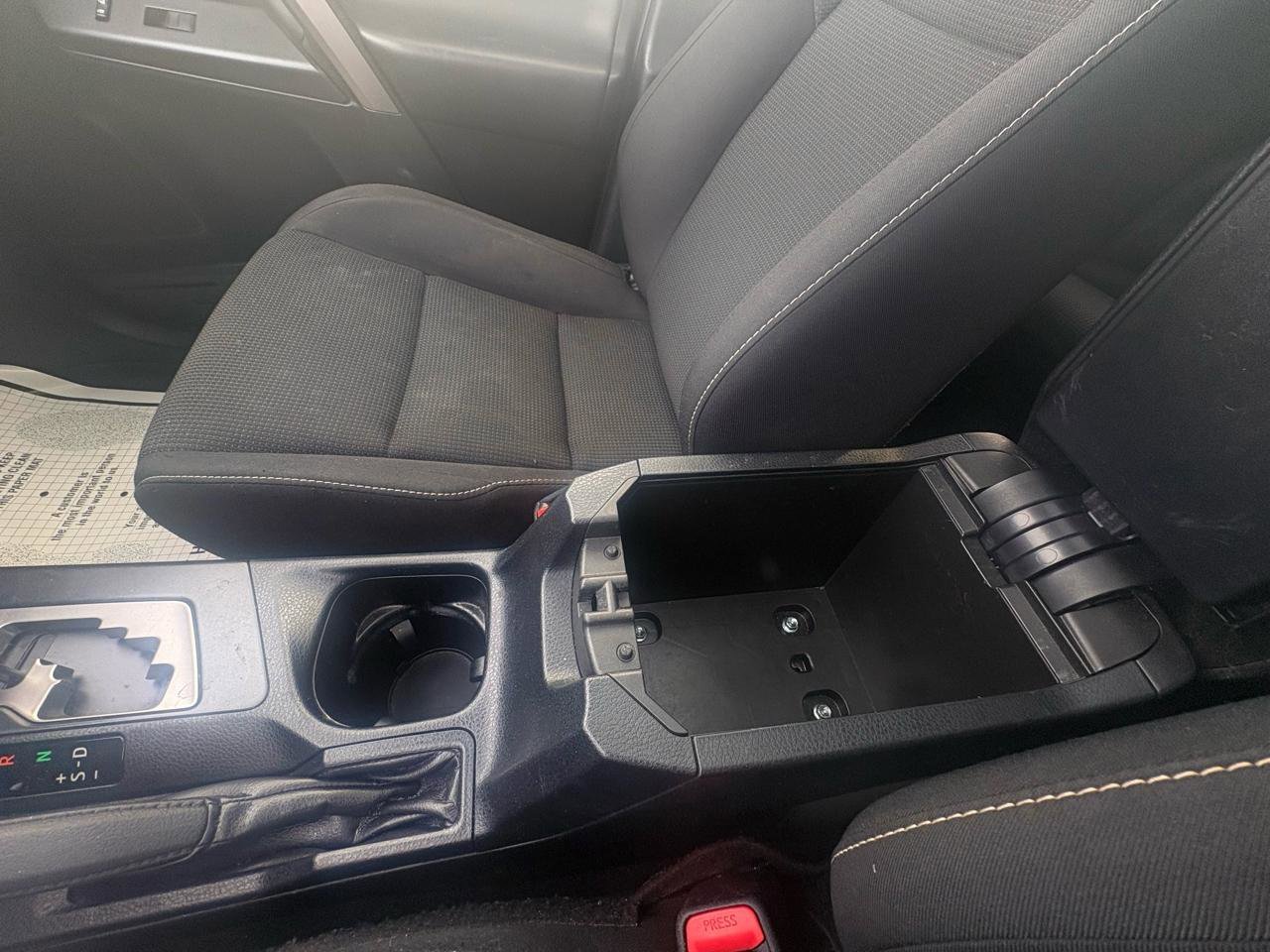 Used 2018 Toyota RAV4 XLE image 22