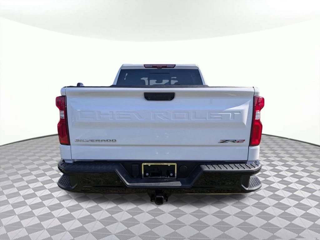 Used 2025 Chevrolet Silverado 1500 ZR2 w/ Technology Package AWD/4WD image 4