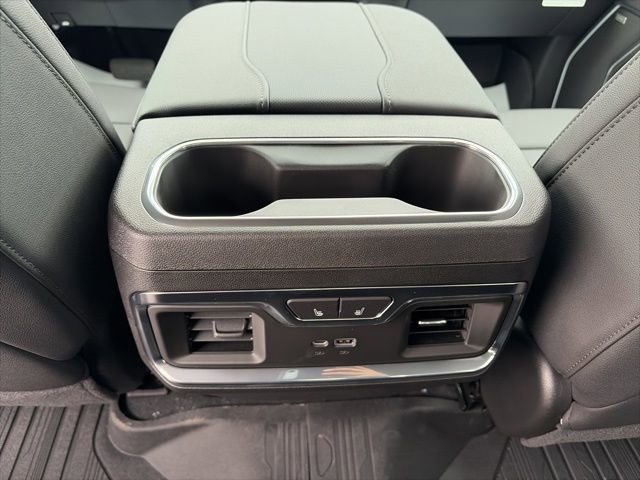 New 2026 GMC Sierra 2500 SLT w/ SLT Premium Package image 13