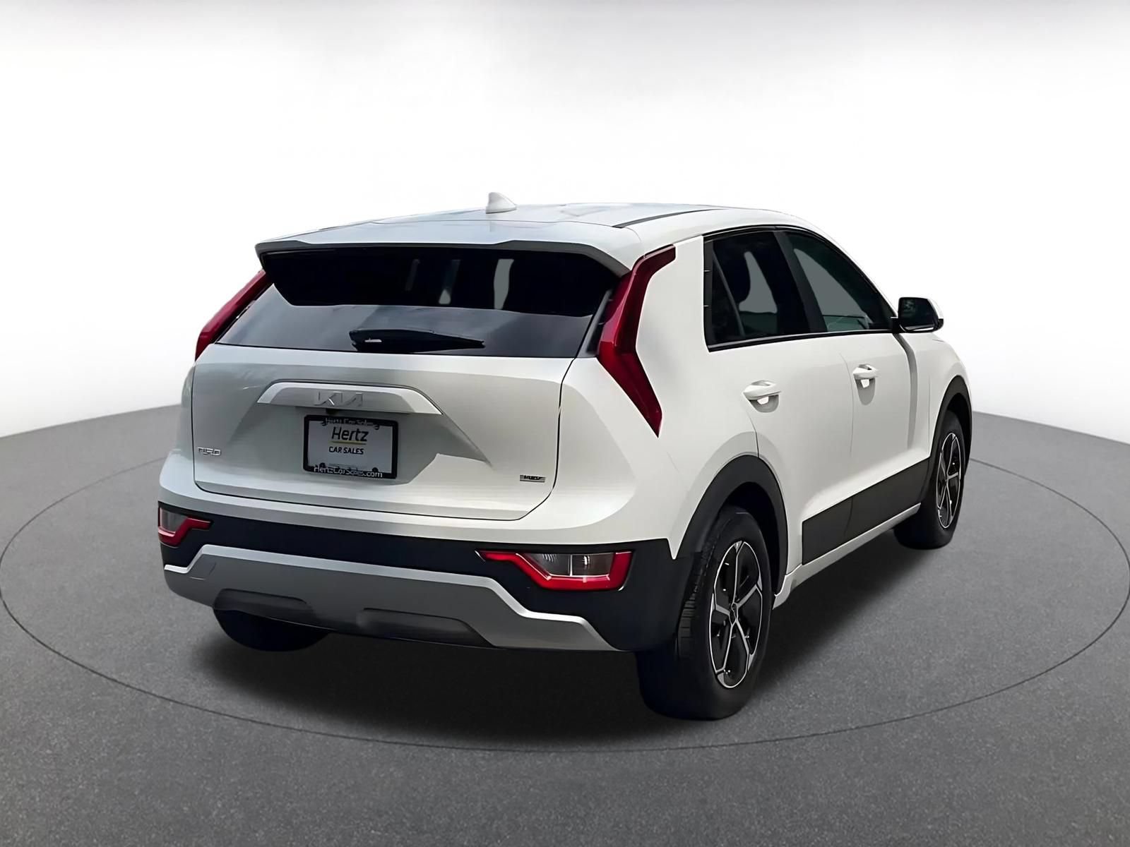 Used 2026 Kia Niro LX FWD image 14