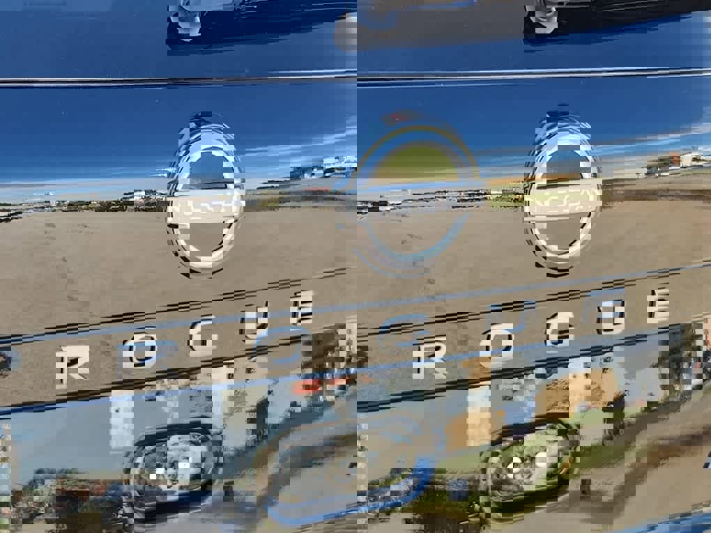 New 2026 Nissan Rogue SV image 18