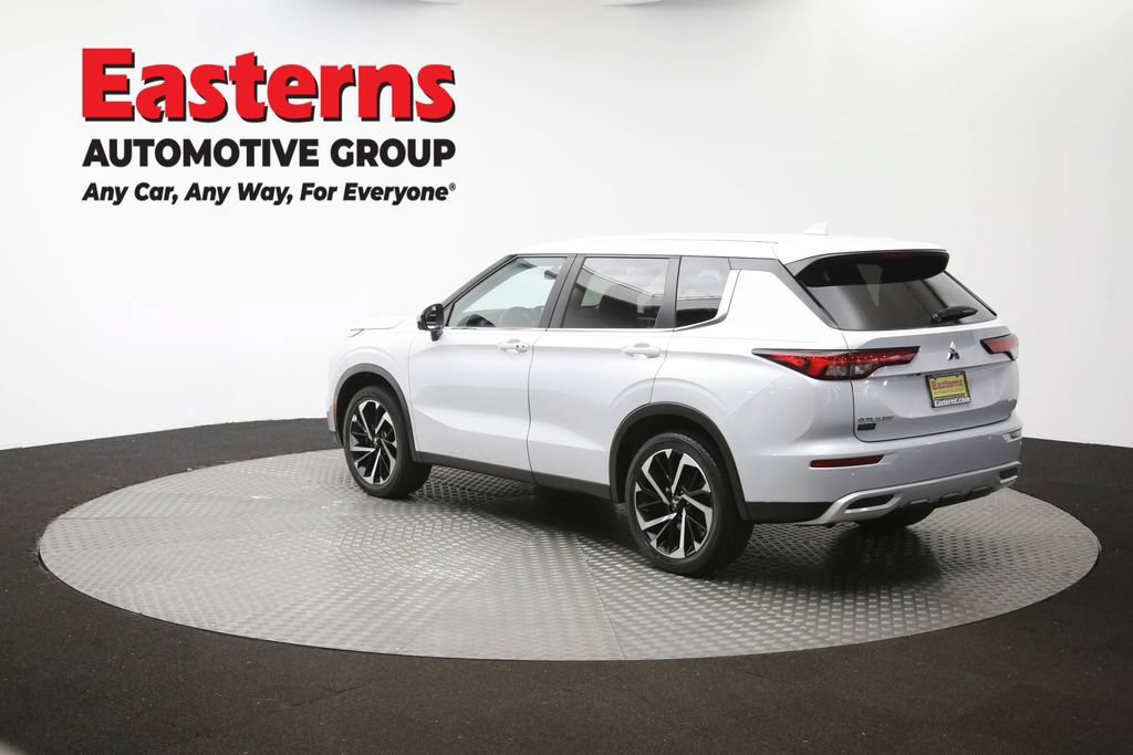 Used 2024 Mitsubishi Outlander SE AWD/4WD image 63