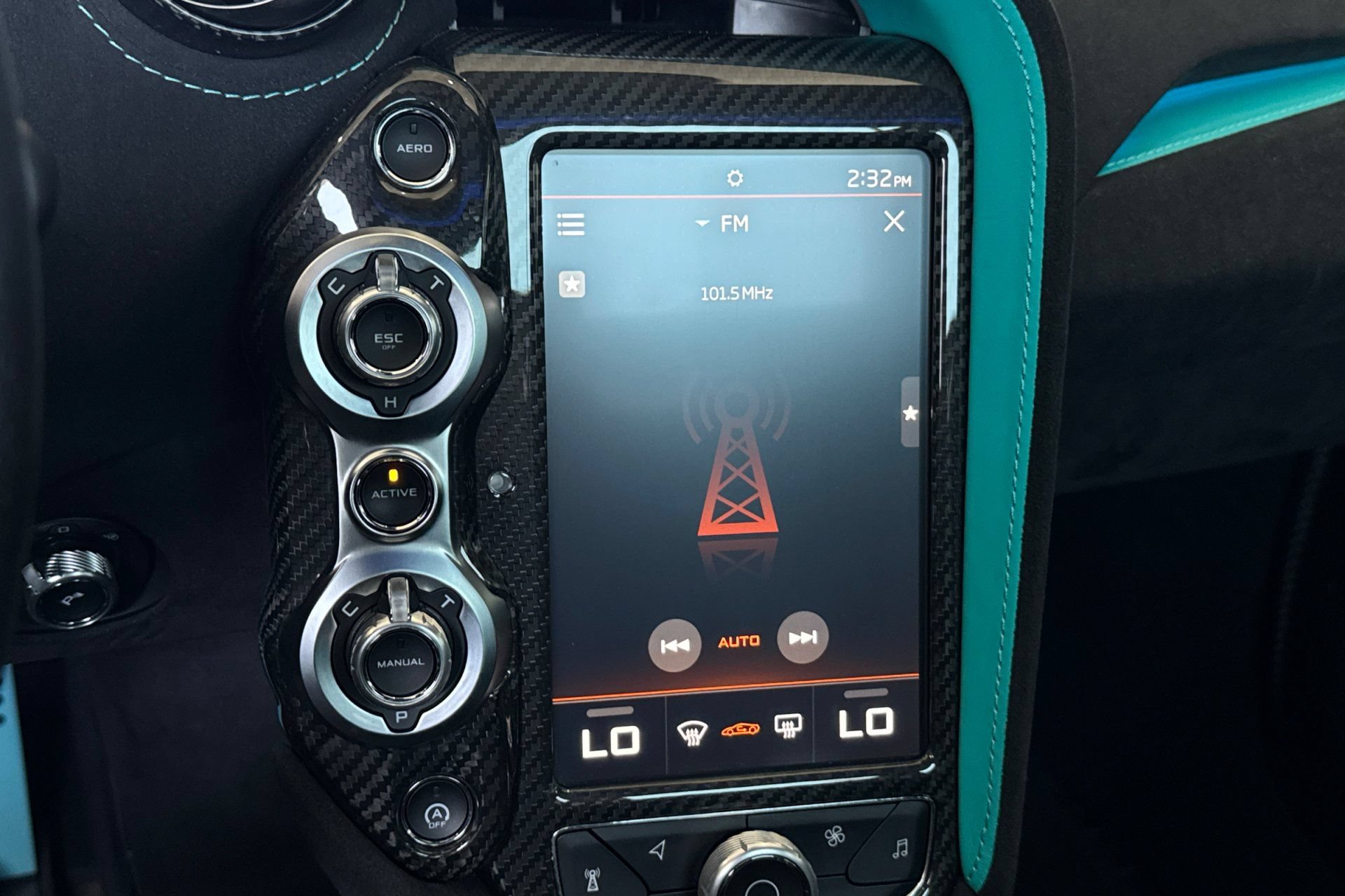 Used 2022 McLaren 765LT RWD image 22