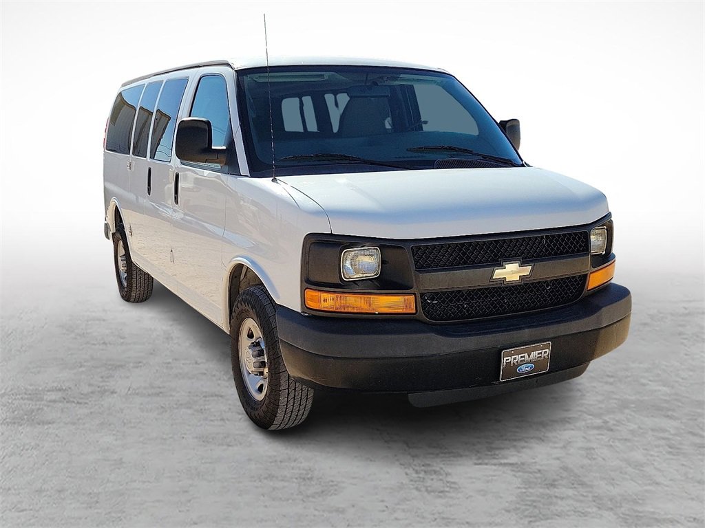 Used 2014 Chevrolet Express 2500 LS image 2