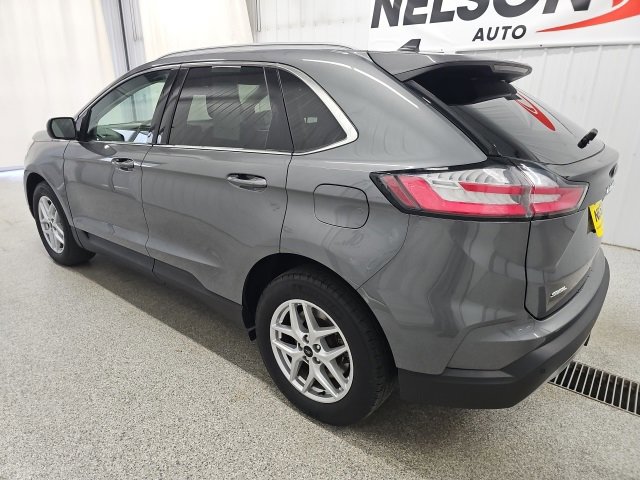 Used 2024 Ford Edge SEL w/ Convenience Package image 8