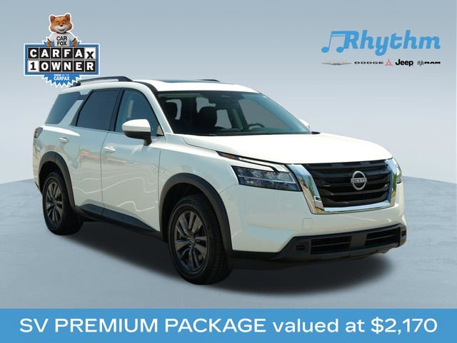 Used 2022 Nissan Pathfinder SV w/ SV Premium Package image 1