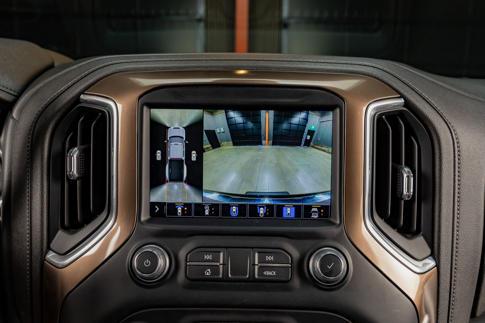 Used 2022 Chevrolet Silverado 3500 High Country image 26