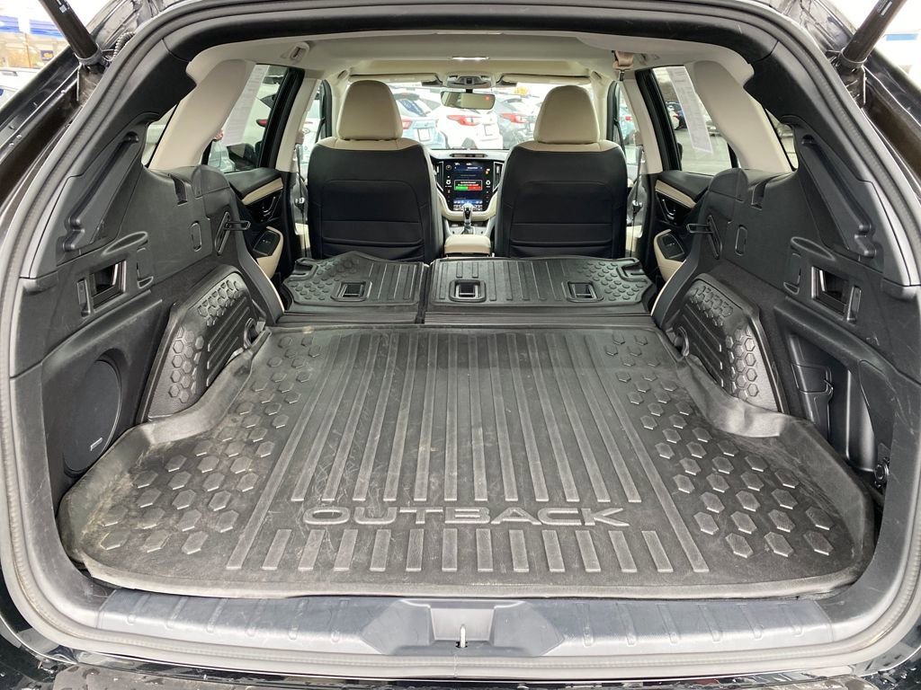 Certified 2023 Subaru Outback Limited image 33
