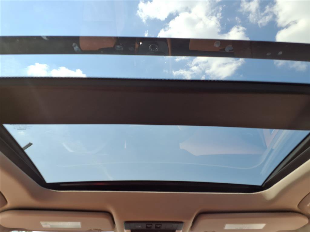 New 2026 Nissan Rogue Platinum image 5