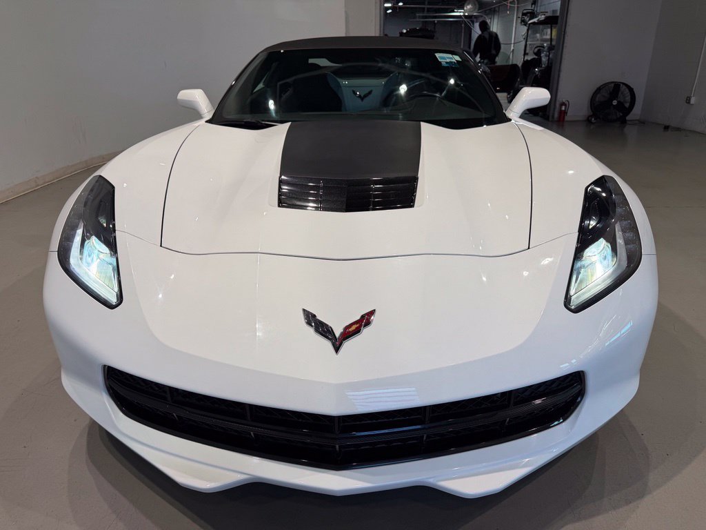 Used 2019 Chevrolet Corvette Stingray Convertible w/ Battery Protection Package RWD image 4