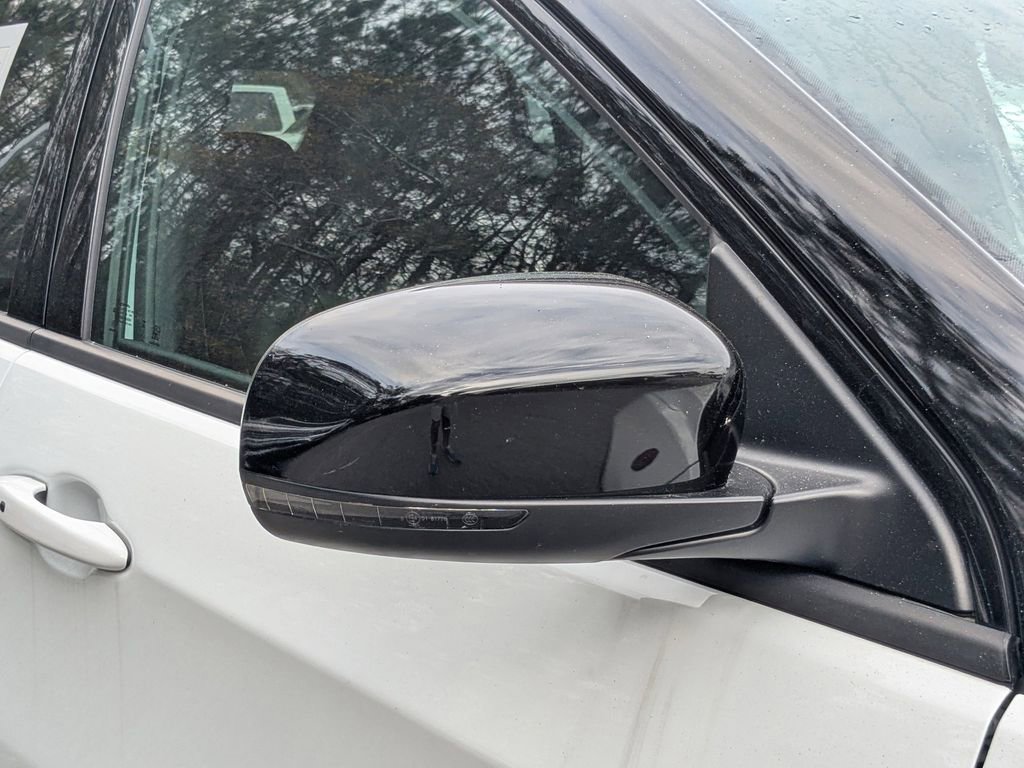 Used 2024 Jeep Compass Trailhawk image 12