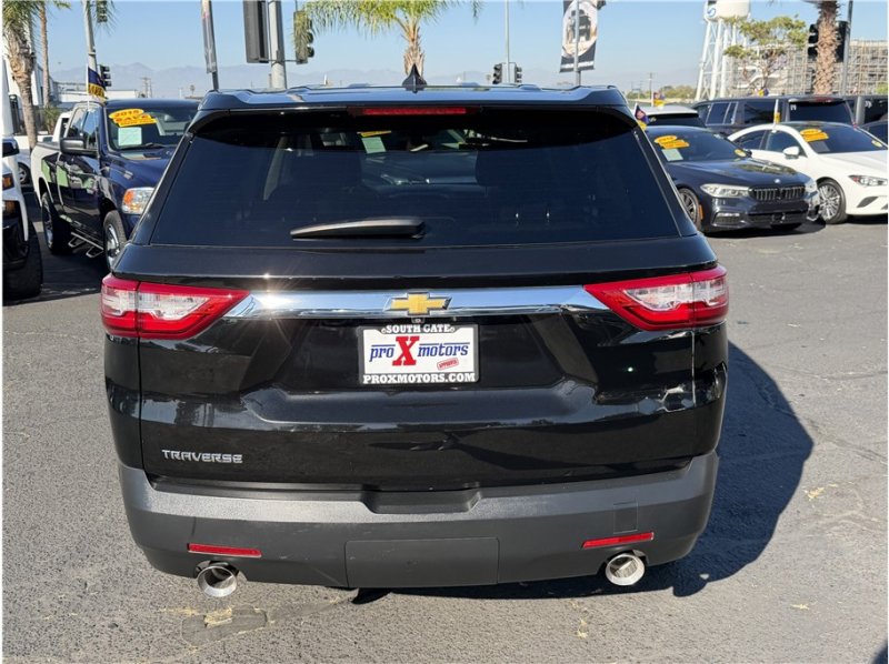 Used 2020 Chevrolet Traverse LS image 13