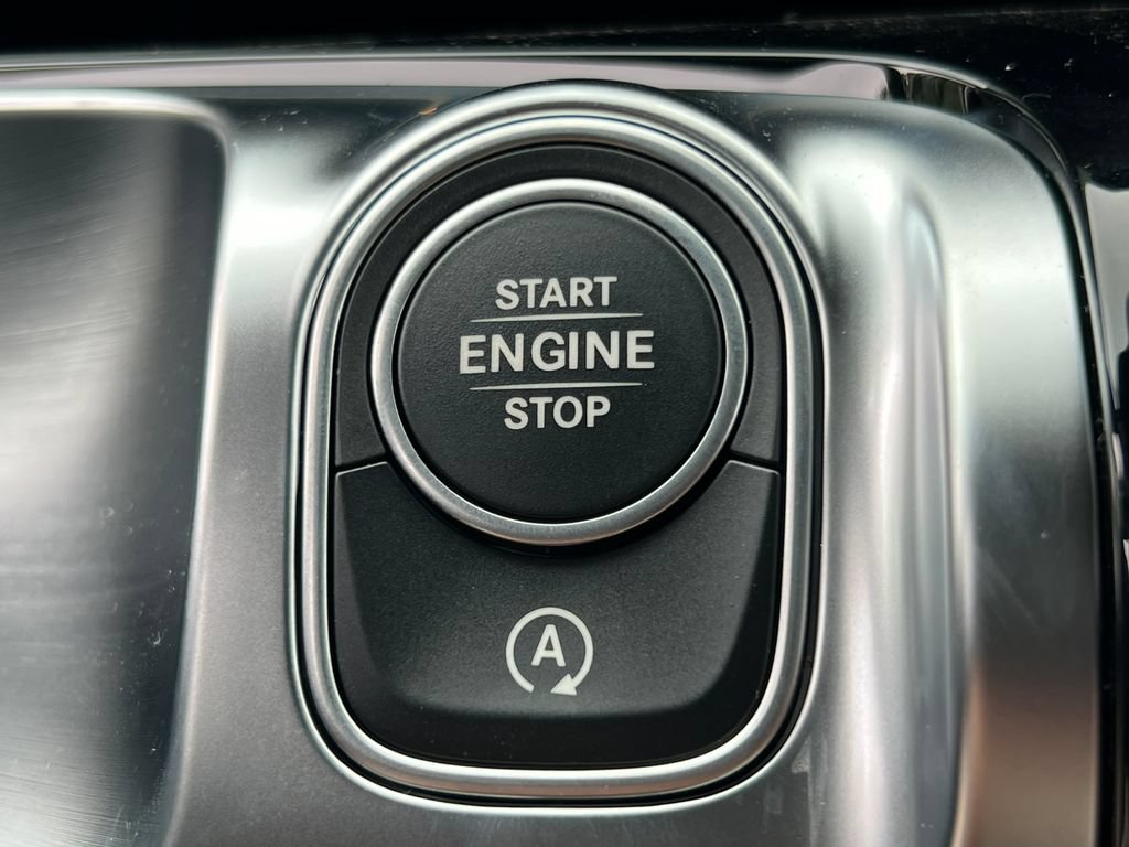 New 2026 Mercedes-Benz GLB 250 4MATIC image 30