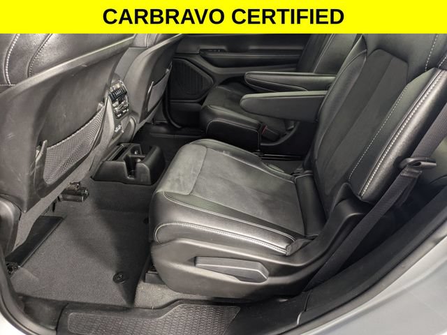 Used 2024 Jeep Grand Cherokee L Altitude RWD image 25