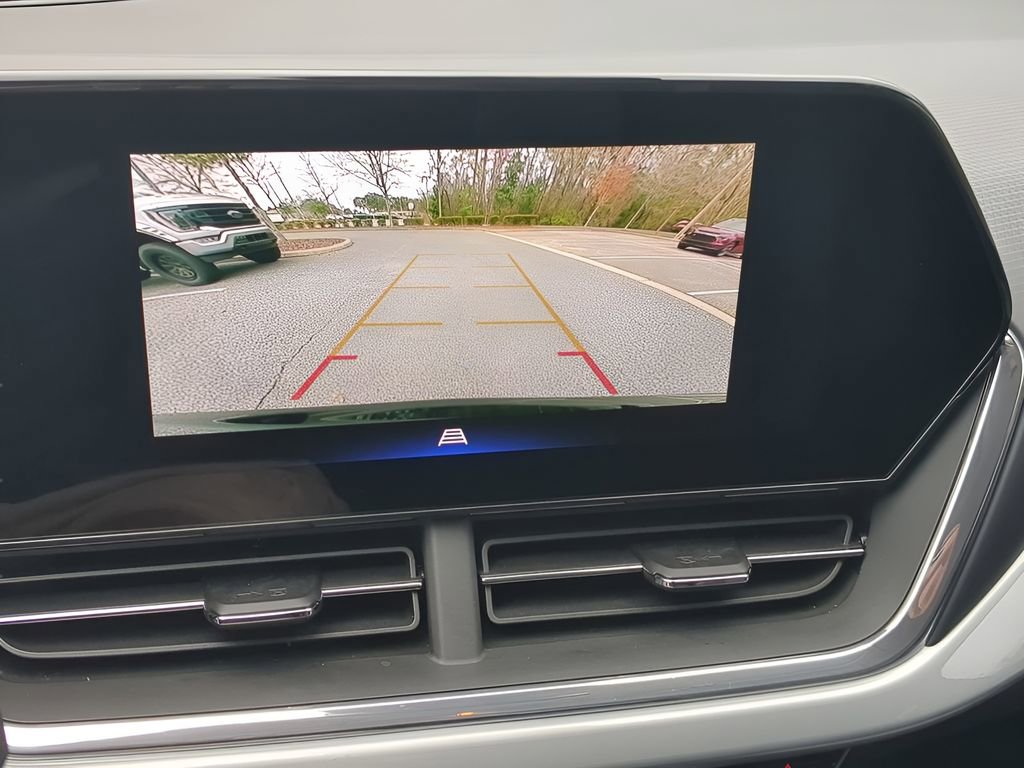 Used 2025 Chevrolet Trax LT w/ LT Convenience Package image 20