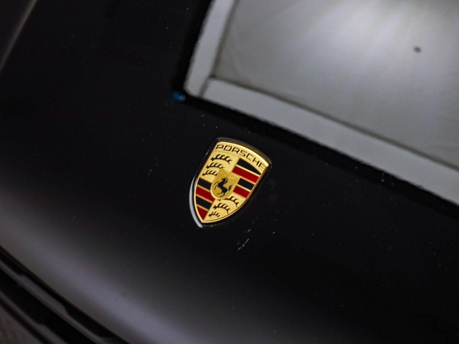 Certified 2026 Porsche Macan AWD/4WD image 12