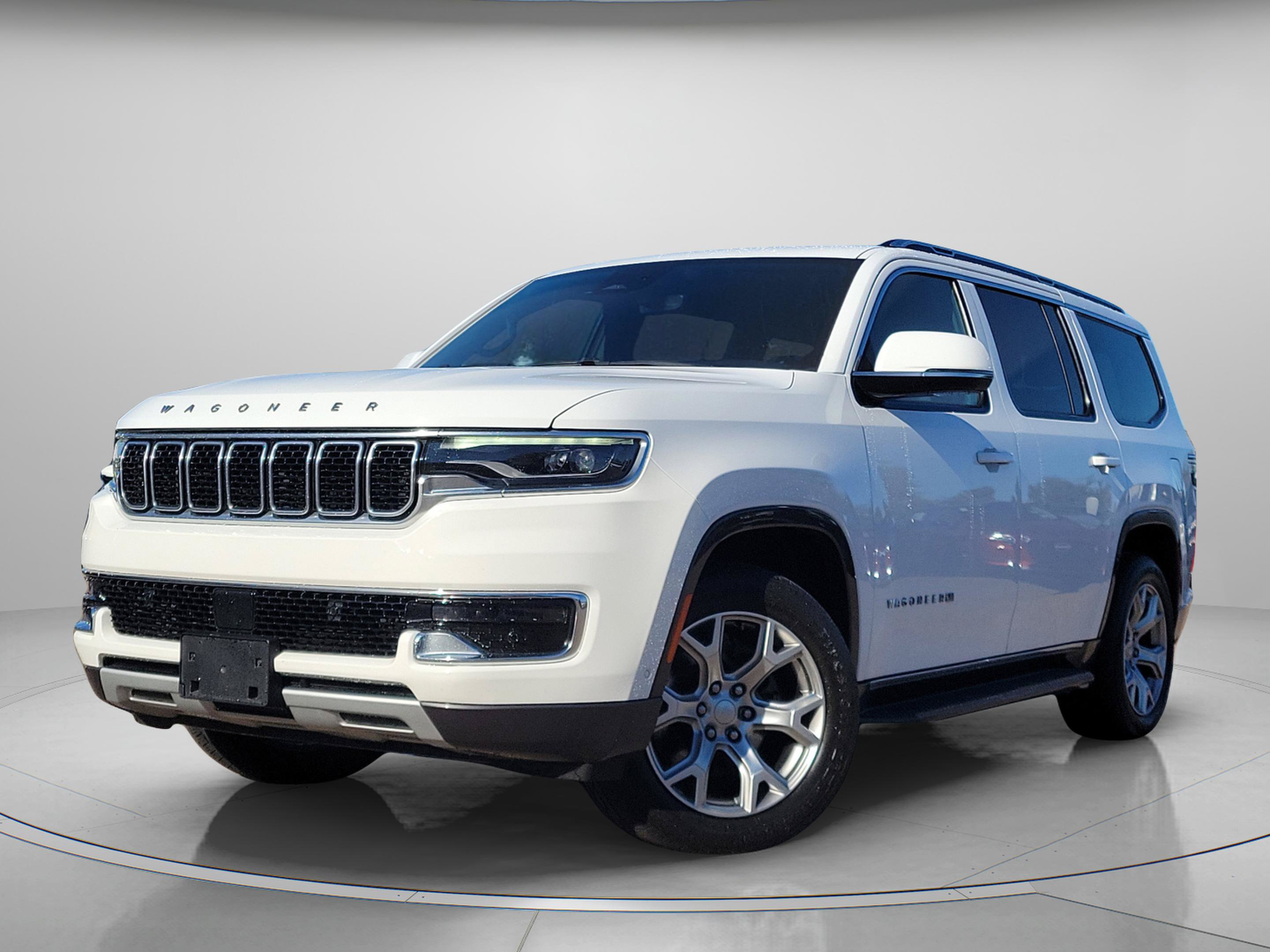 Used 2022 Jeep Wagoneer Series II AWD/4WD image 2
