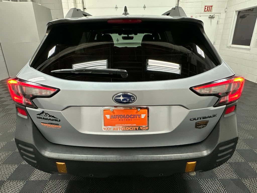 Used 2022 Subaru Outback Wilderness AWD/4WD image 9
