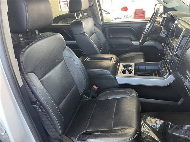 Used 2015 Chevrolet Silverado 2500 LTZ AWD/4WD image 16